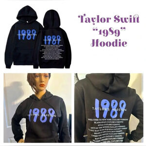 NWT-Taylor Swift Concert Crew black hoodie